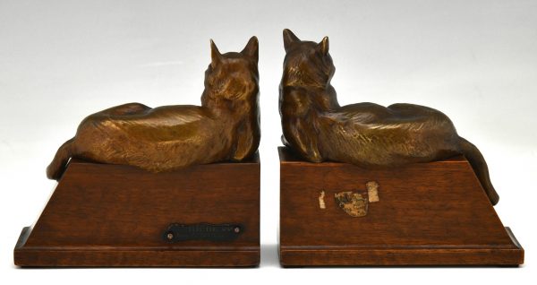 Art Deco bronze bookends with cats