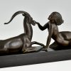 Art Deco Skulptur Frauenakt mit Gazelle Seduction