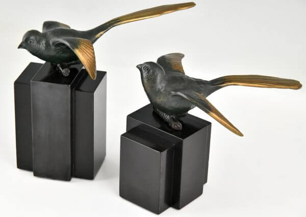 Serre-livres oiseaux en bronze Art Déco bergeronnettes