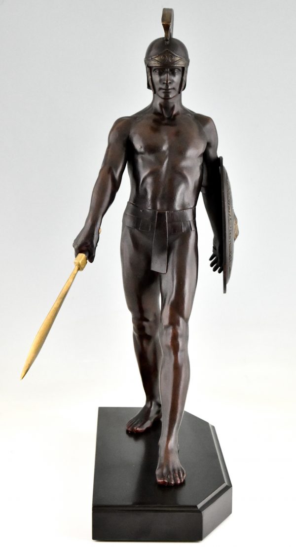 Art Deco sculptuur Gladiator met helm, zwaard en schild