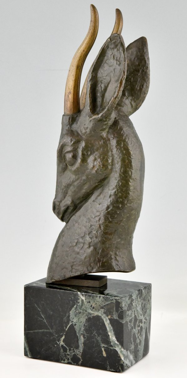 Art Deco bronze bust of a deer.