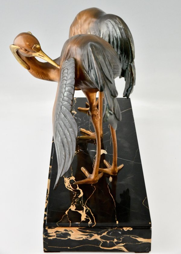 Art Déco Bronzeskulptur von zwei Kranichvögeln