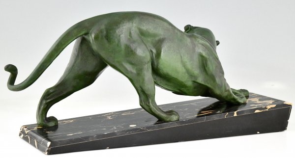 Art Deco sculpture of a panther