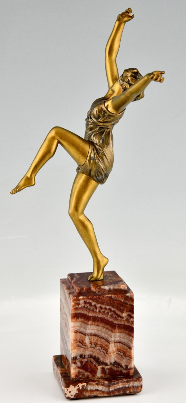 Art Deco bronzen sculptuur van een danseres Bacchanale