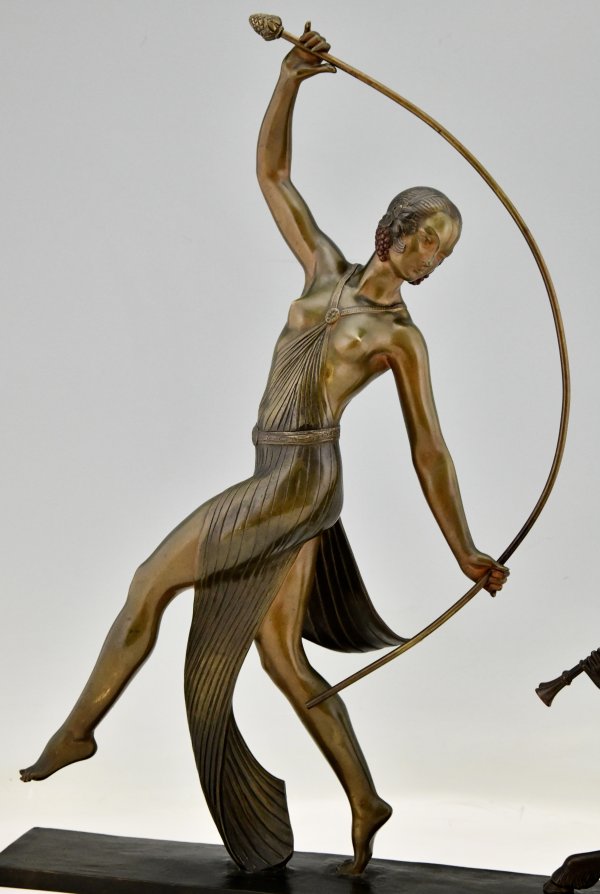 Art Deco bronze sculpture of a Thyrse dancer with faun