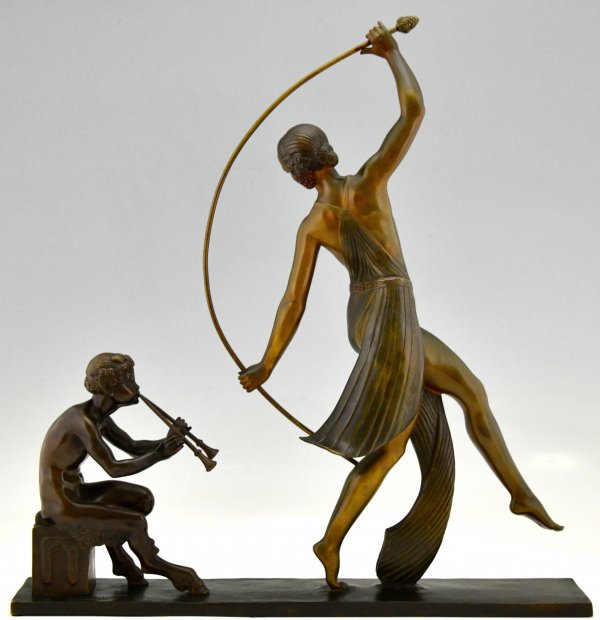 Art Deco bronzen sculptuur Thyrse danseres met faun