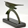 Art Deco Bronzeskulptur Vogel auf Hufeisen