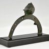 Sculpture en bronze Art Déco oiseau sur fer à cheval