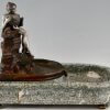 Art Nouveau bronzen sculptuur kamerfontein zittend naakt met vaas
