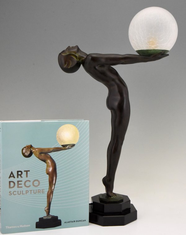 Paar Lampen Art Deco Stil Frauenakt mit Globus Clarté LUEUR LUMINEUSE 38 cm