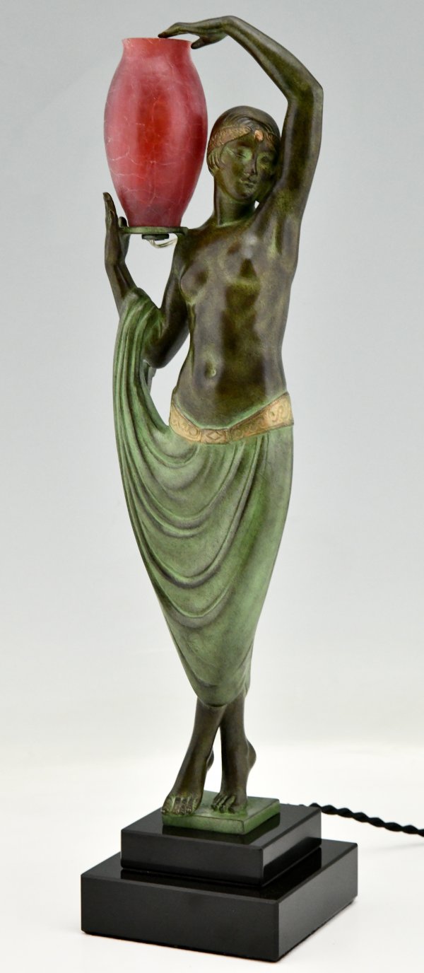 Lampe Art Deco Stil Frau mit Vase ODALISQUE