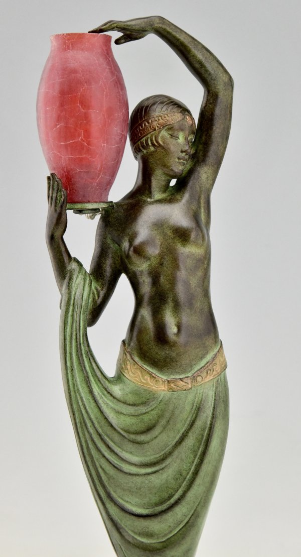 Lampe Art Deco Stil Frau mit Vase ODALISQUE