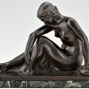 Art Deco bronze sculpture bathing nude. 
