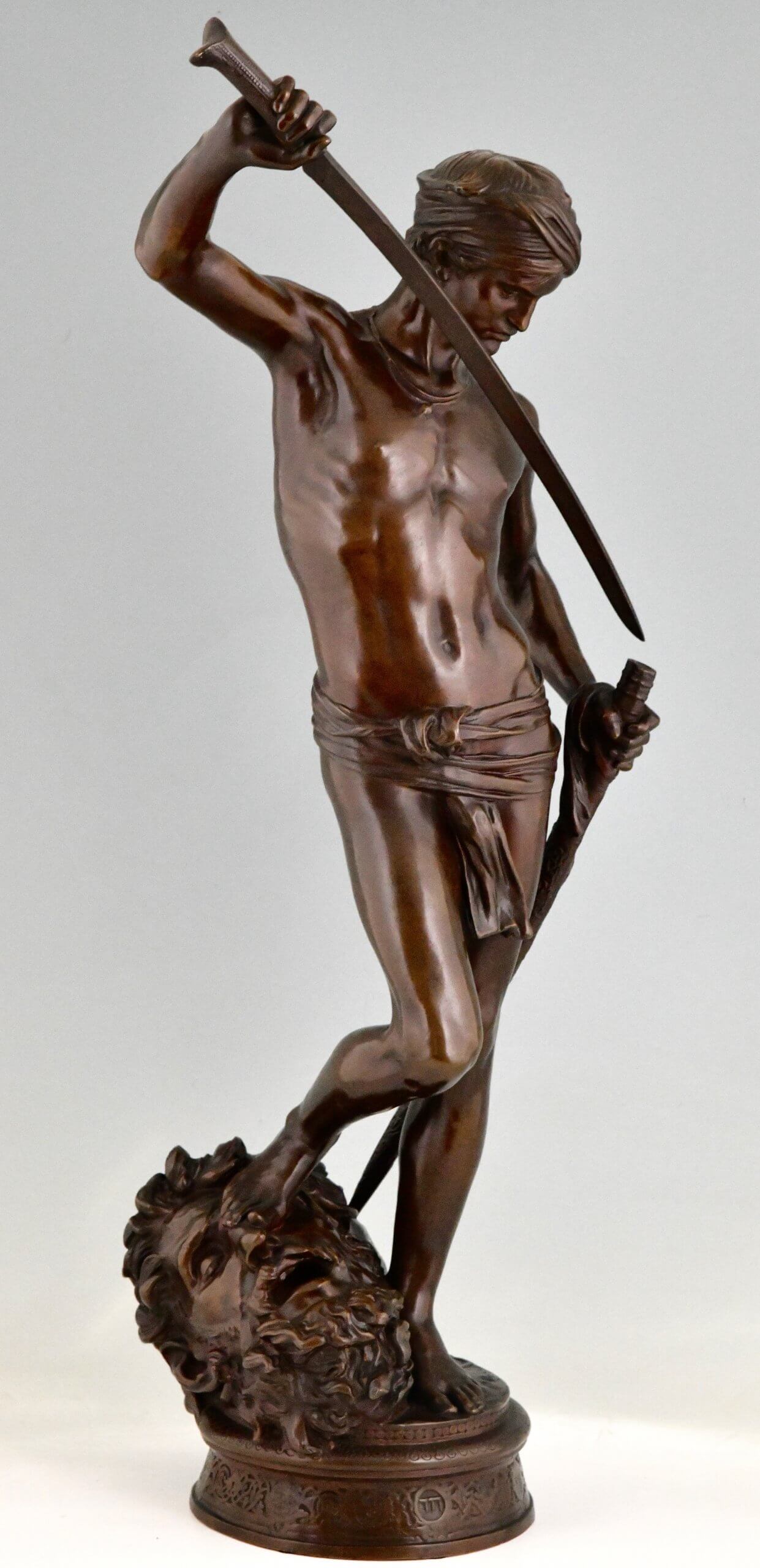 Antike Bronzeskulptur David nach dem Kampf