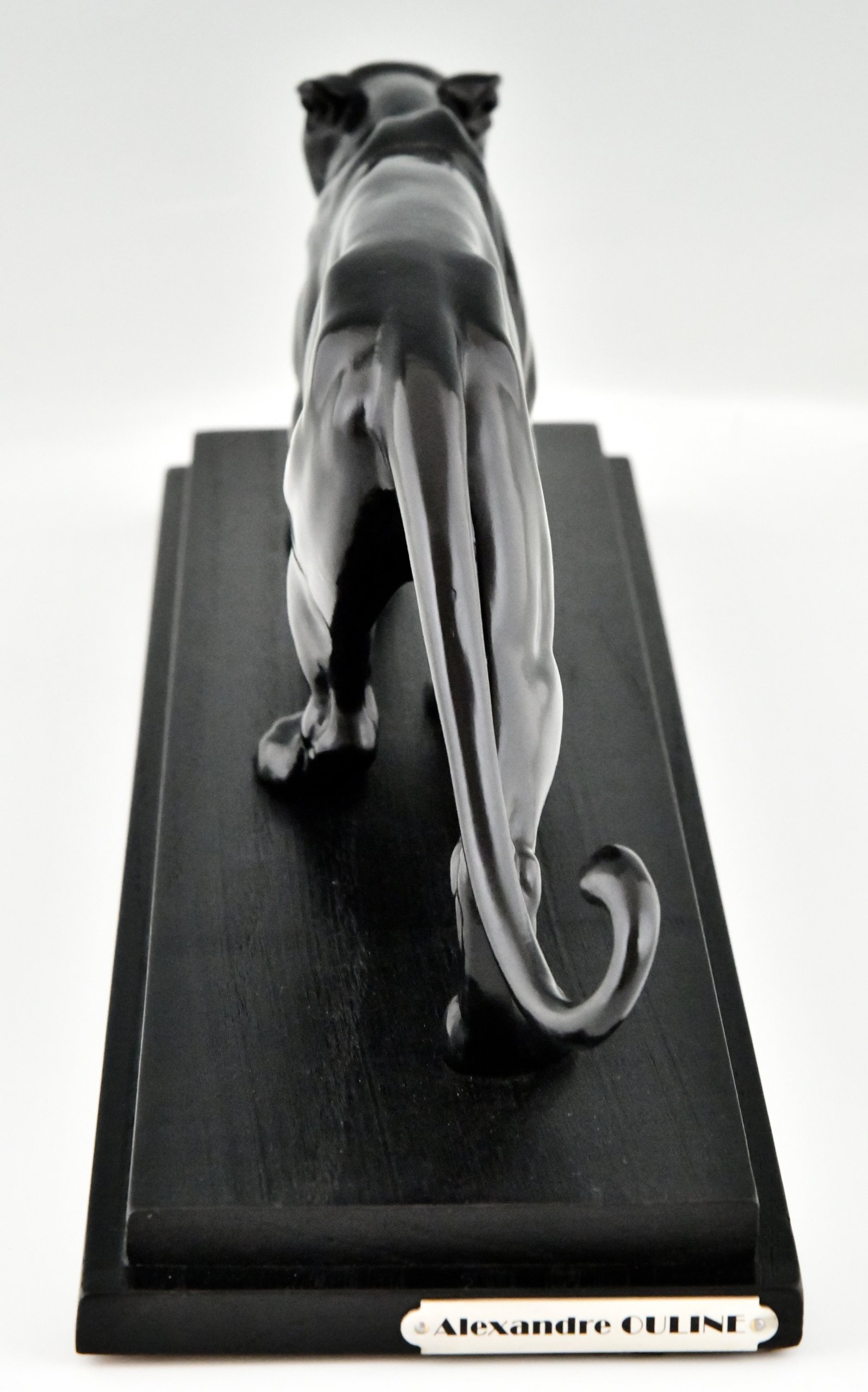 Sculpture Art Déco d’une panthère.