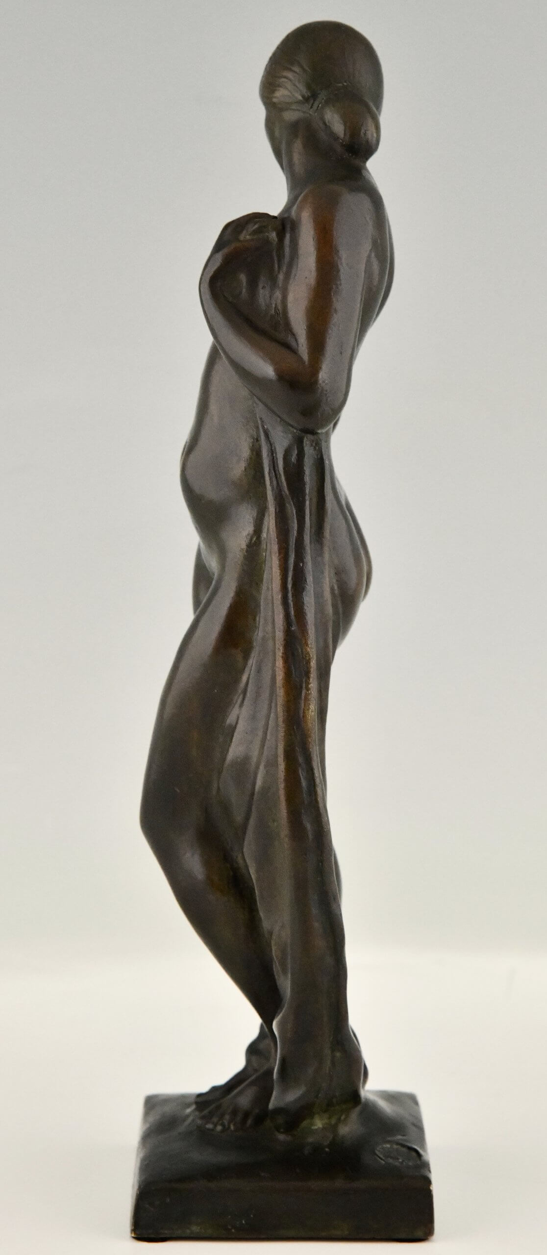 Art Deco bronzen sculptuur naakt met sjaal