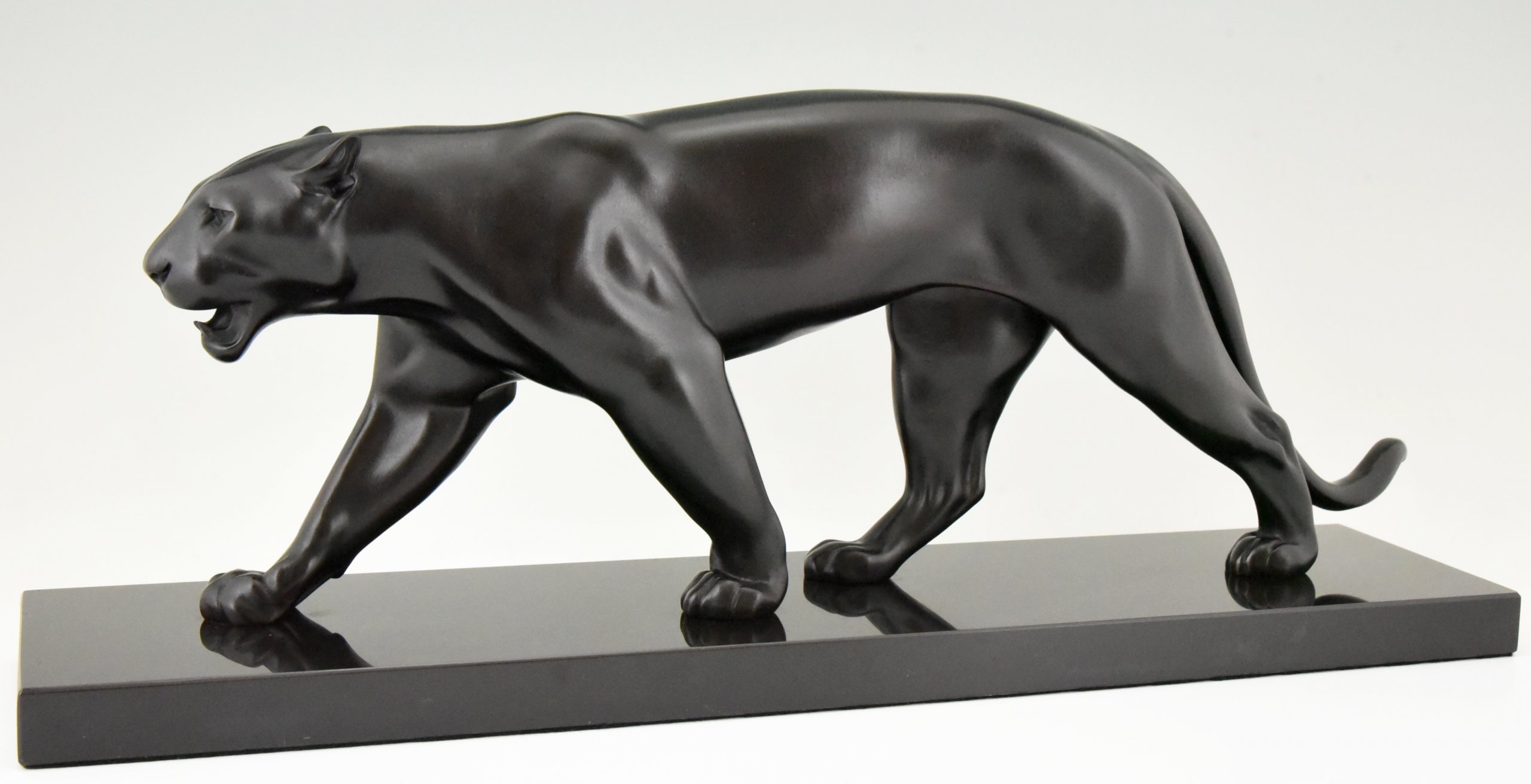 Art Deco style panther sculpture BAGHERA