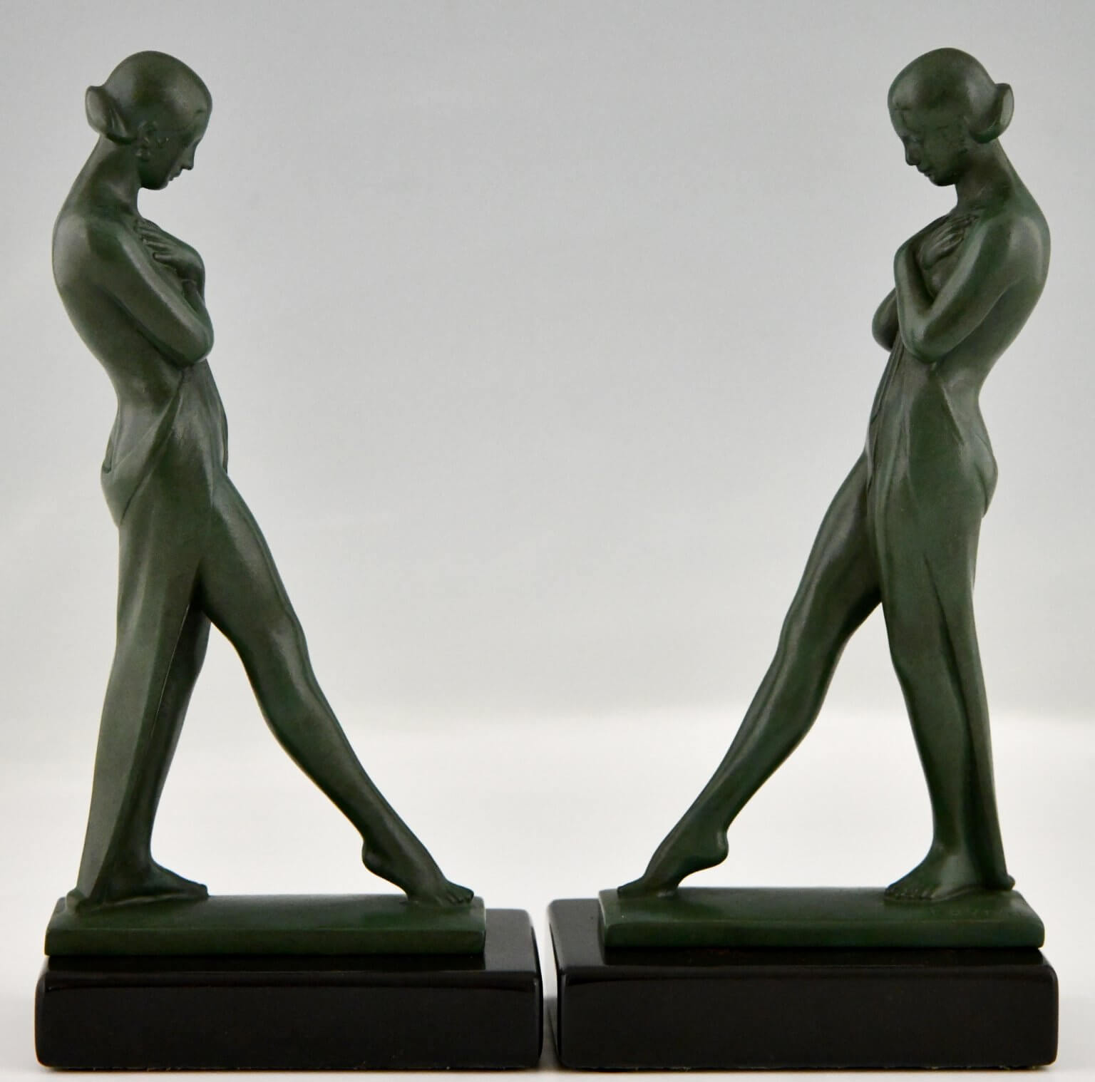 Art Deco bookends standing nudes Meditation Deconamic