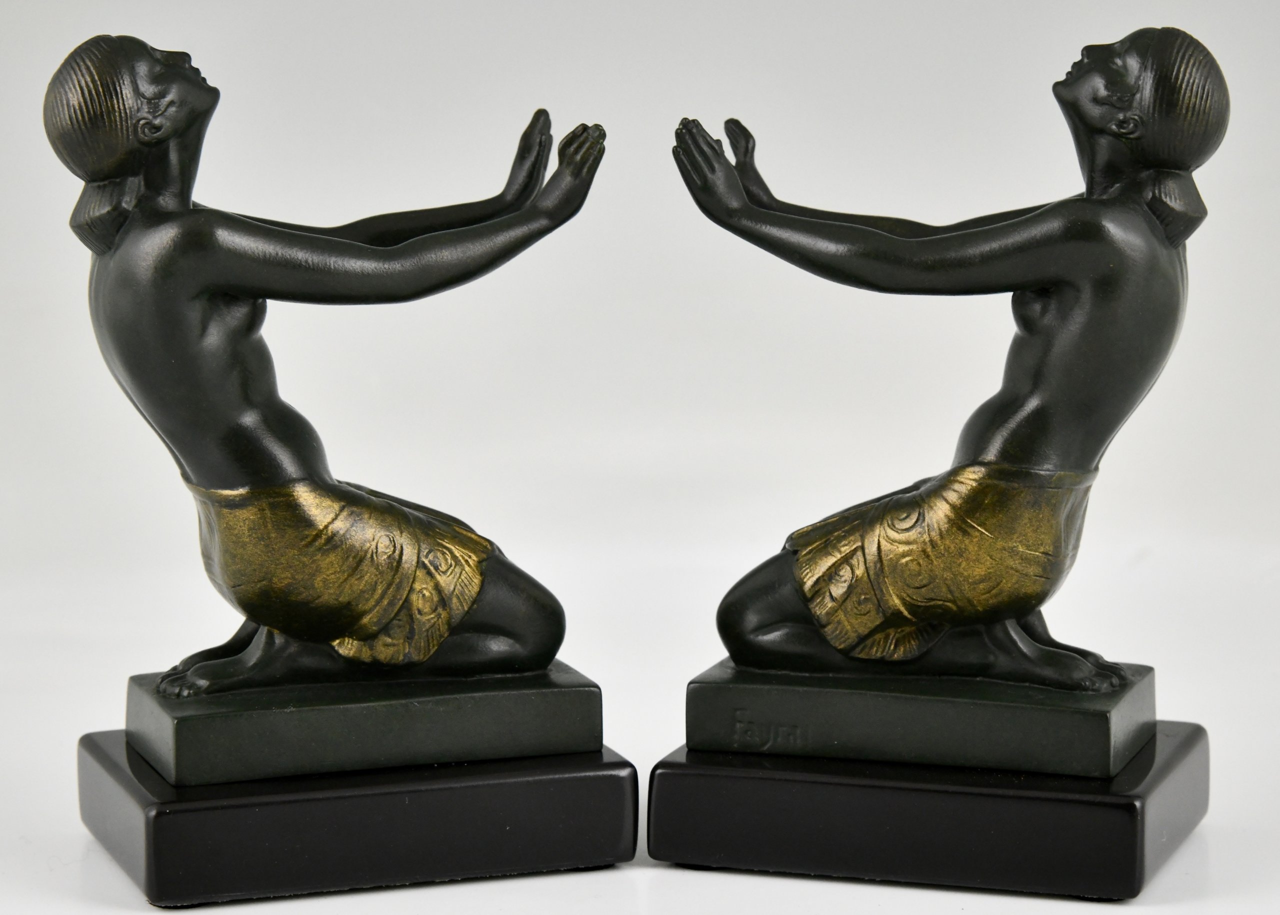 Art Deco bookends kneeling nudes Extase