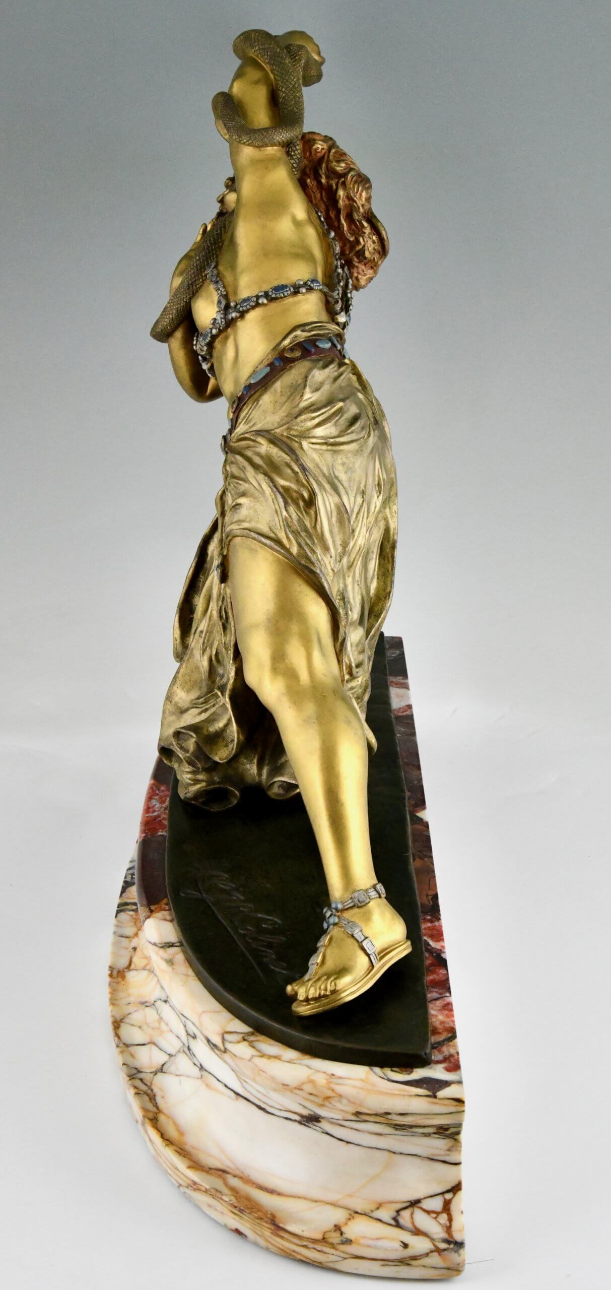 Art Deco Bronzeskulptur Orientalische Tänzerin mit Schlange