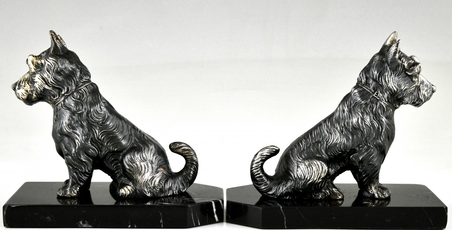 Art Deco terrier dog bookends. Deconamic