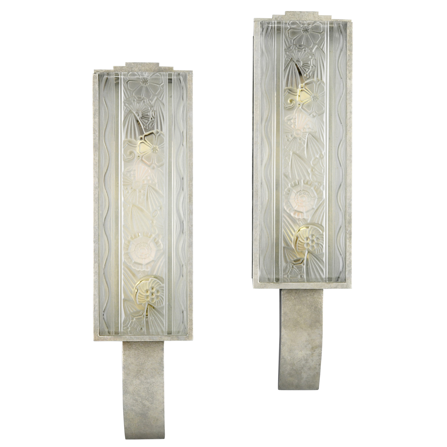 Pair of Hettier et Vincent sconces Art Deco Baccarat