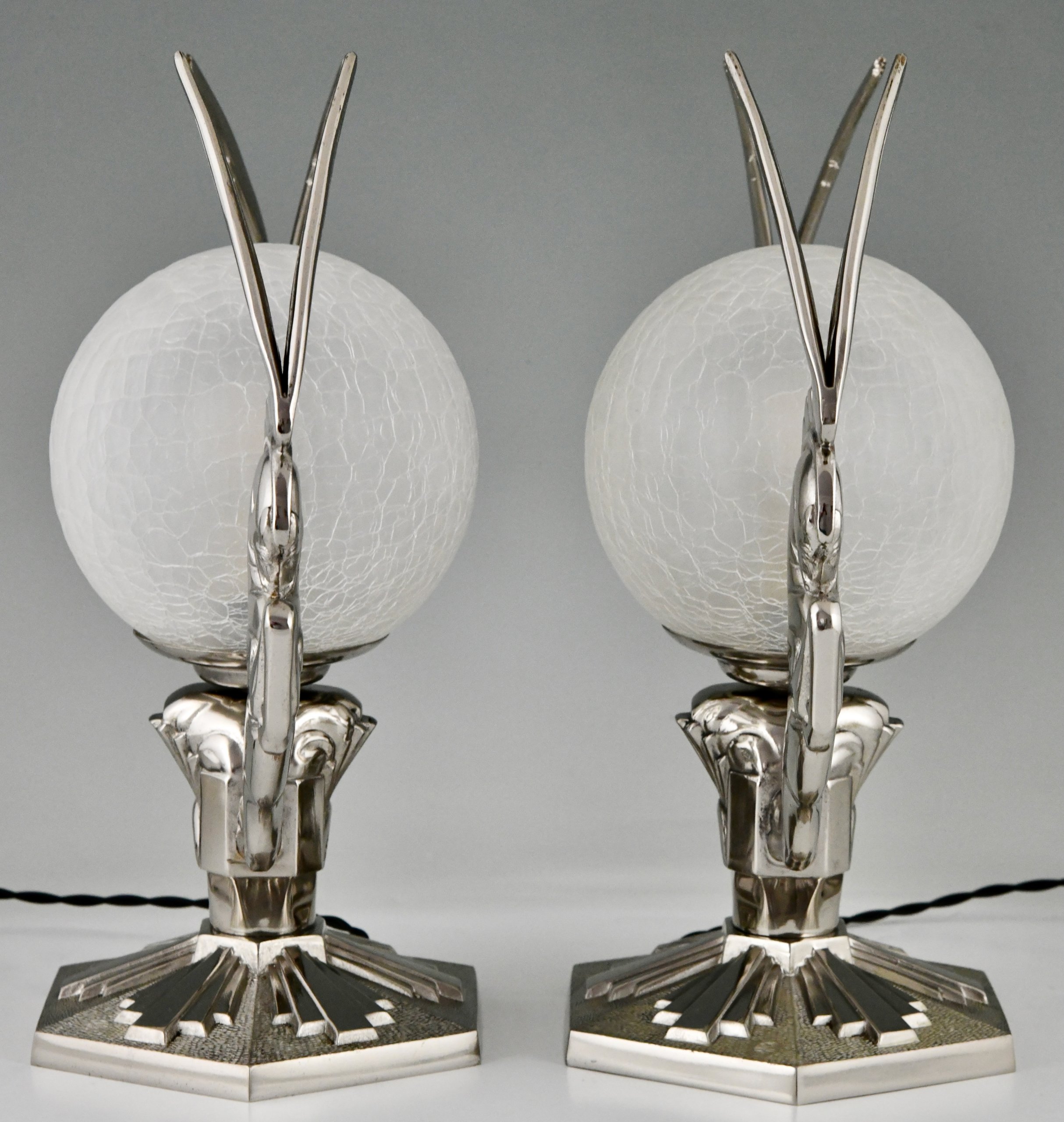 Paire de lampes Art Déco en bronze Pégase