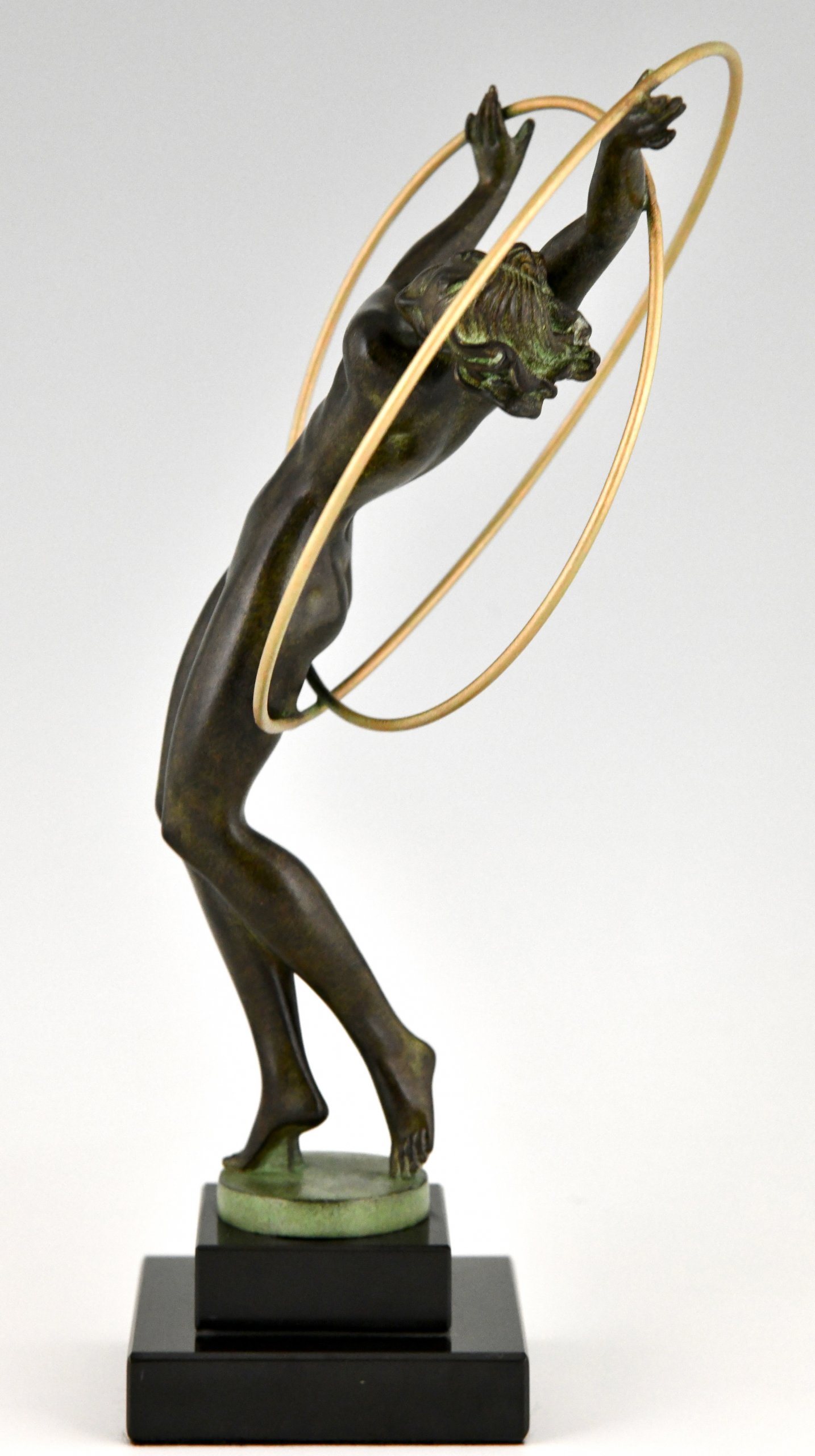 Art Deco style sculpture dancer ILLUSION