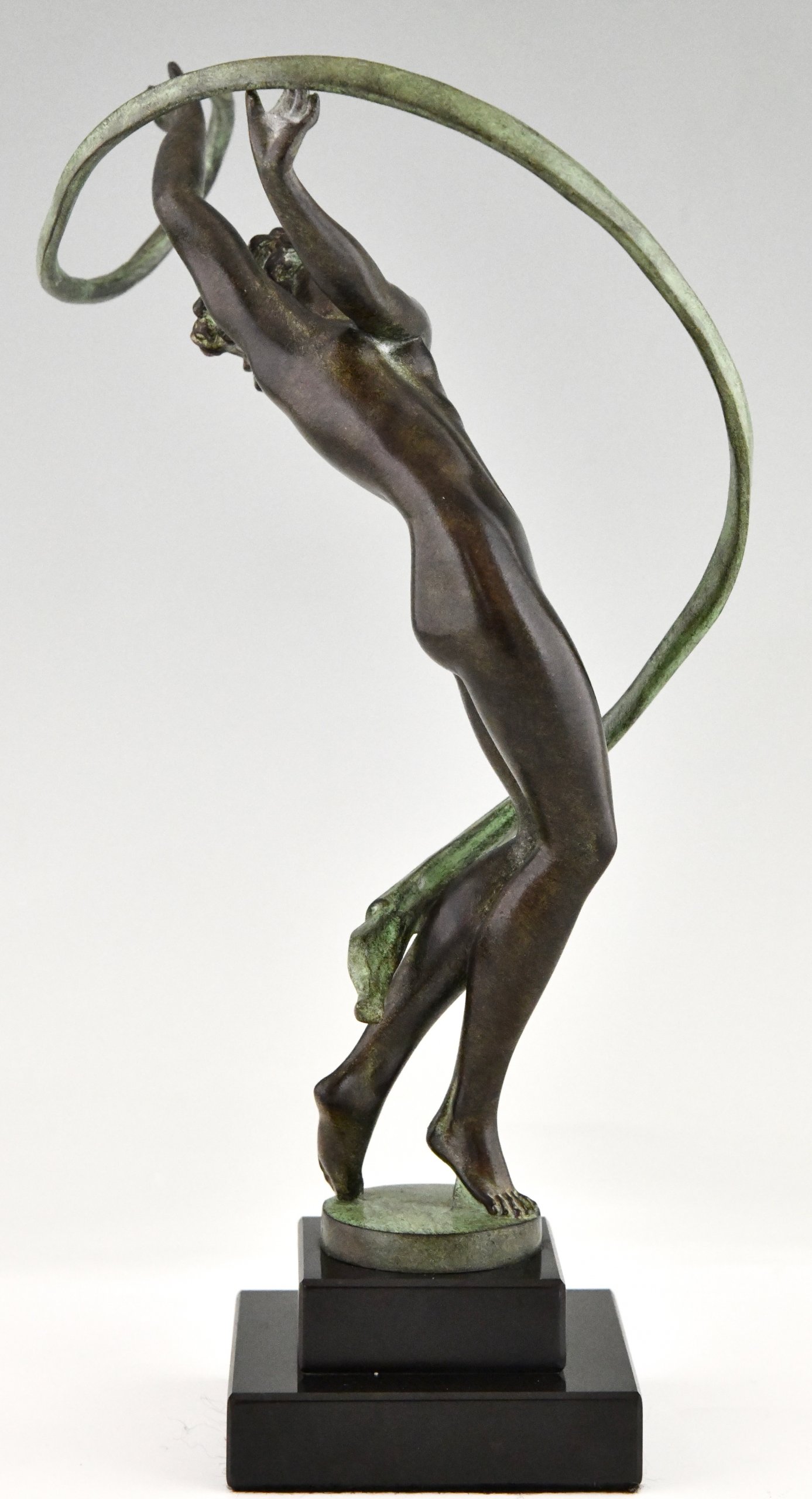 Art Deco style sculpture dancer TOURBILLON
