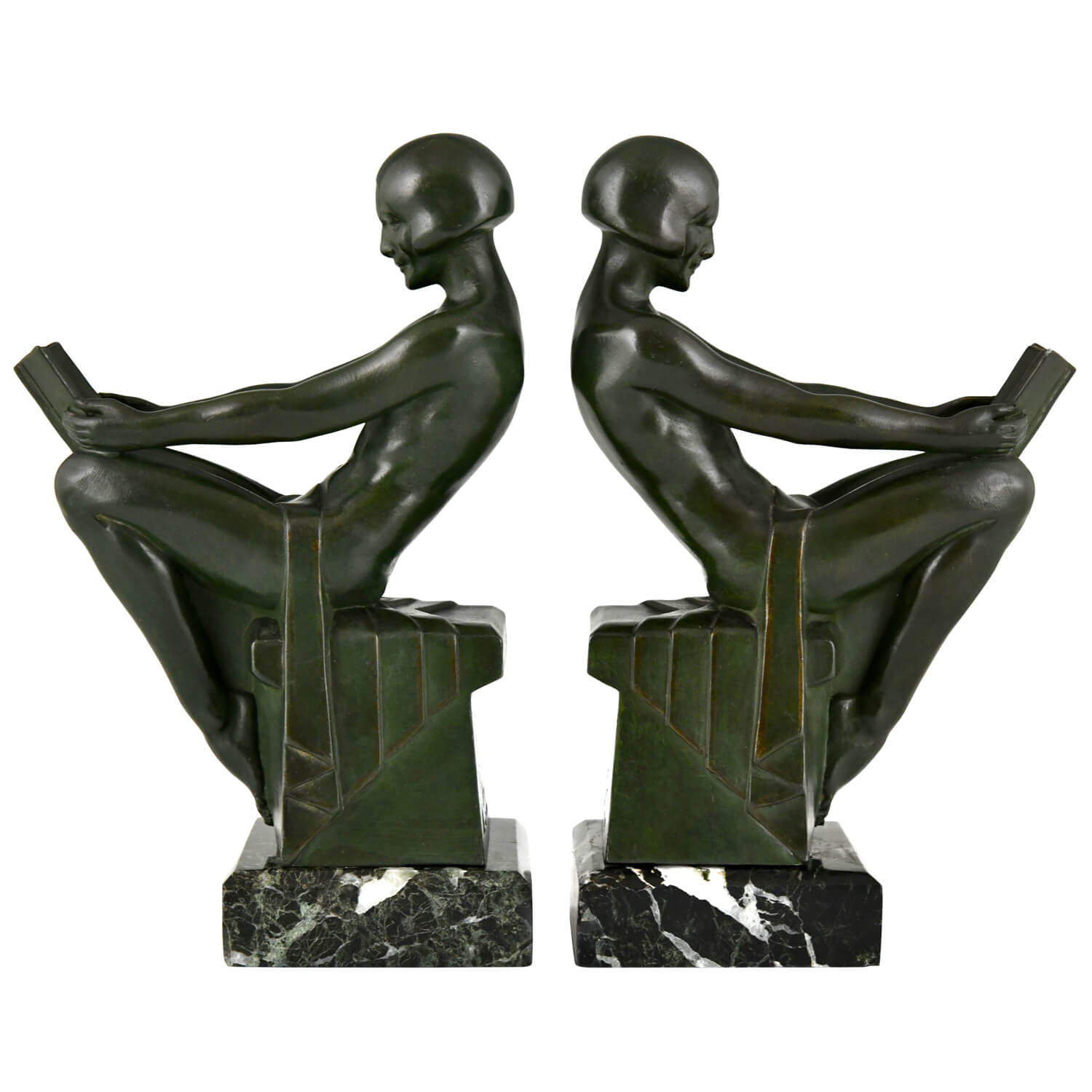 Max Le Verrier reading nude bookends Delassement