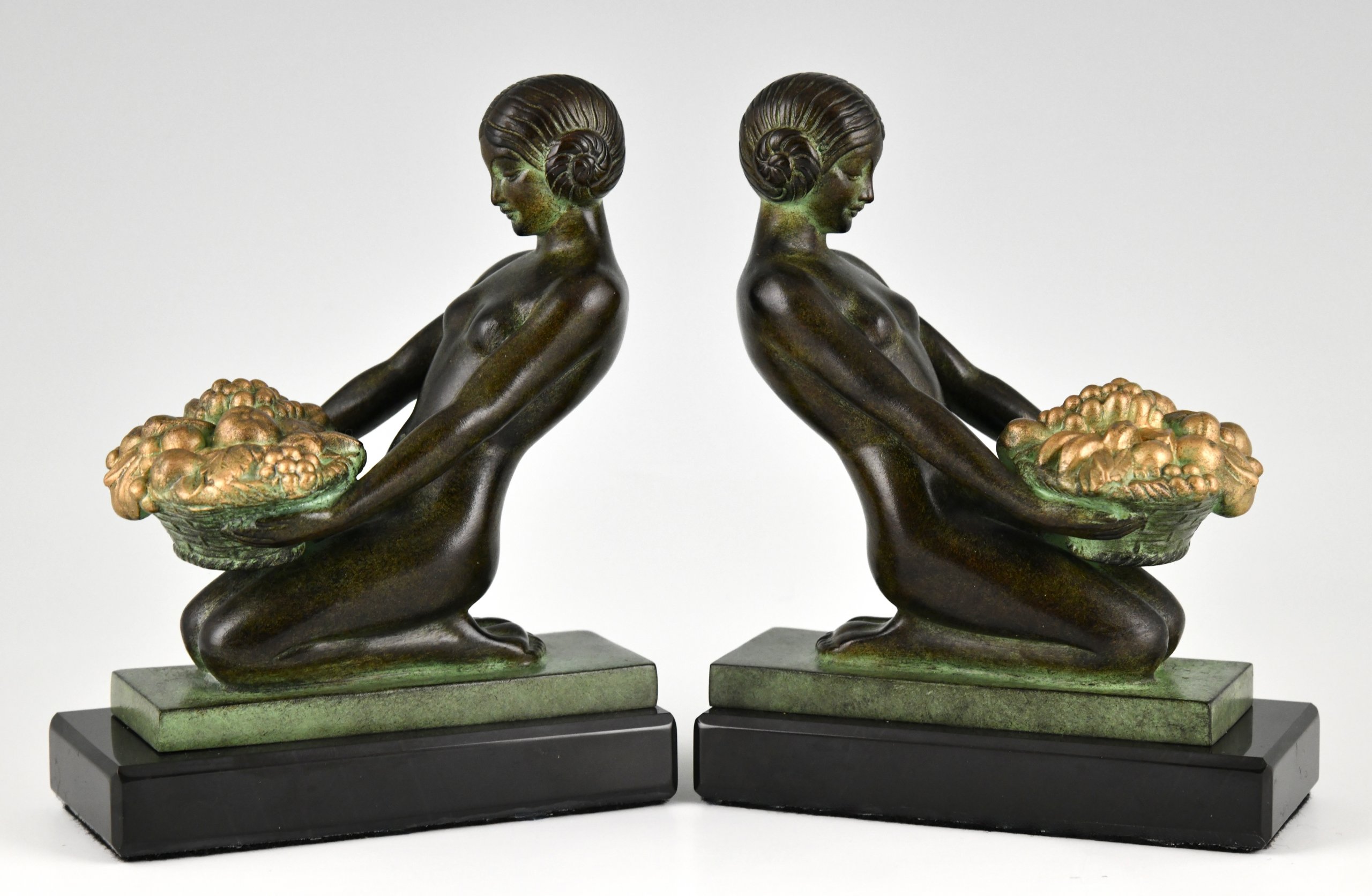 Art Deco style bookends with nudes CEUILLETTE