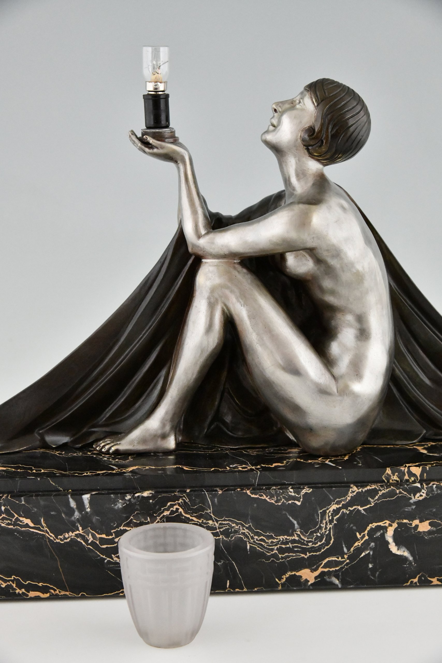 Art Deco Bronze Lamp Sculpture Seated Lady with Vase Art Deco Bronze Lamp Sculpture Seated Lady with Vase