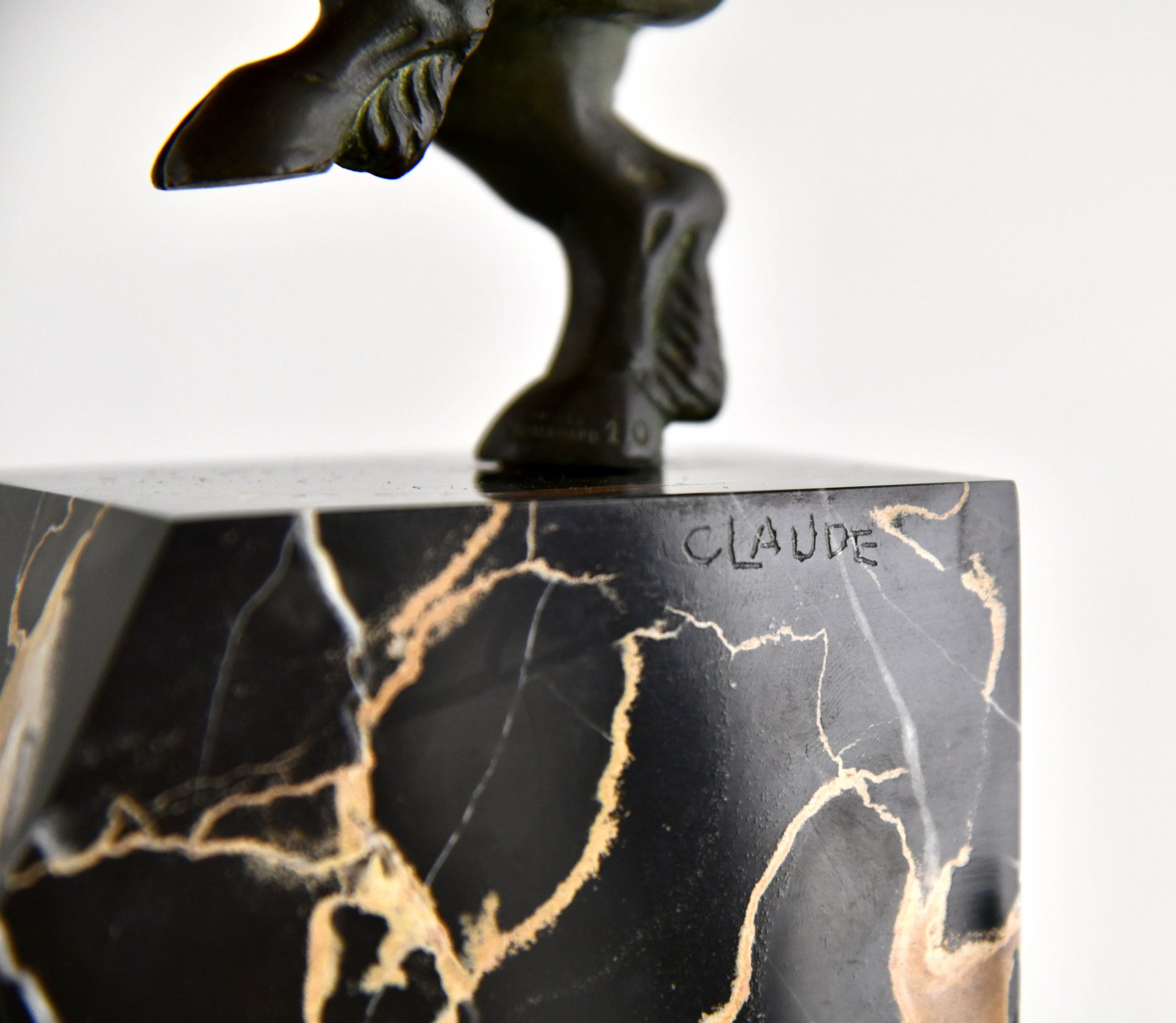 Art Deco bronze faun bookends. Art Deco bronze faun bookends.