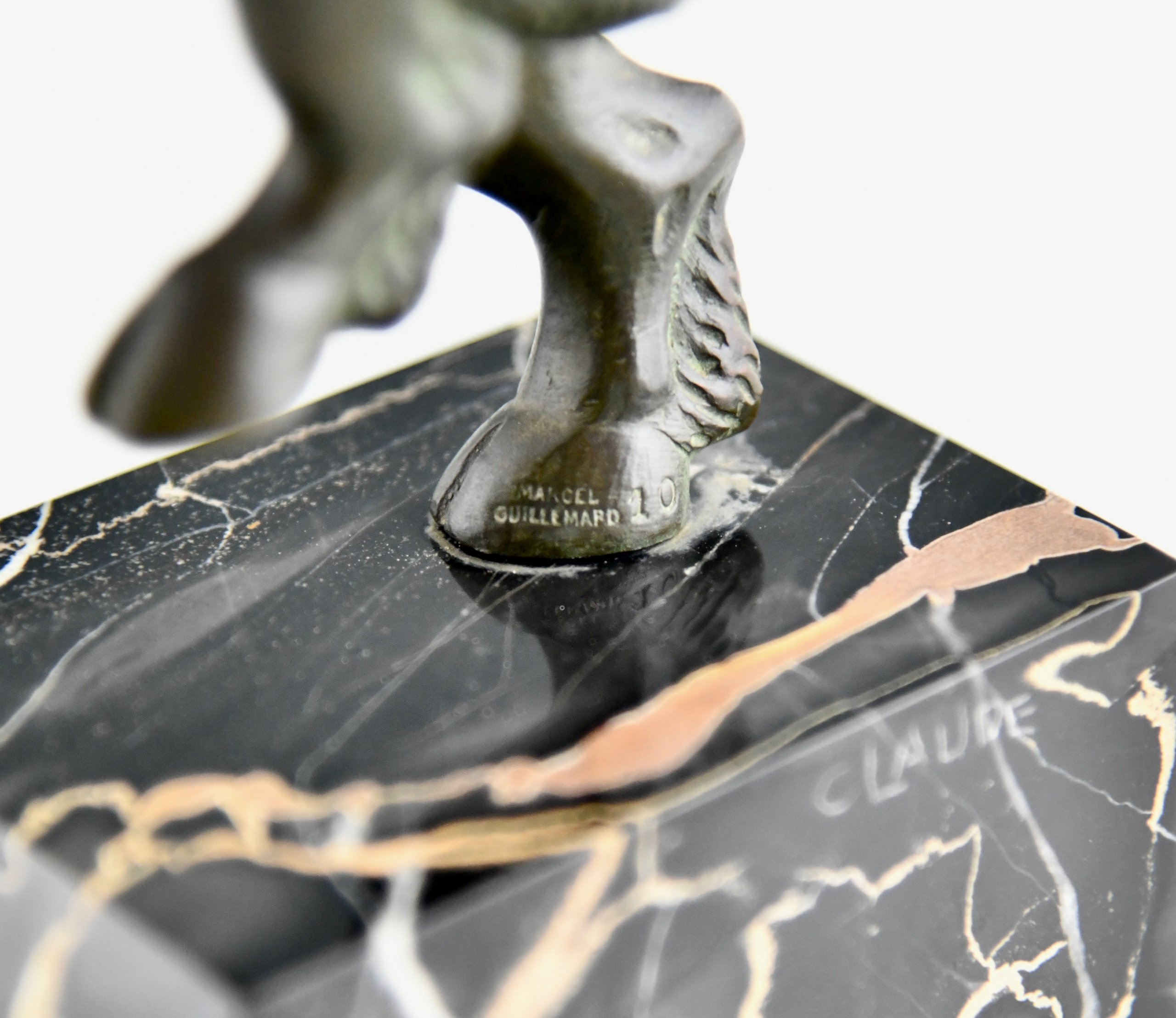 Art Deco bronze faun bookends. Art Deco bronze faun bookends.