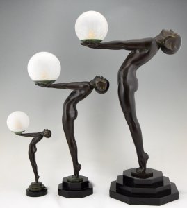 Clarté (85 cm): Max Le Verrier Clarté lamp 85 cm, Art Deco sculptural lamp with illuminated globe
