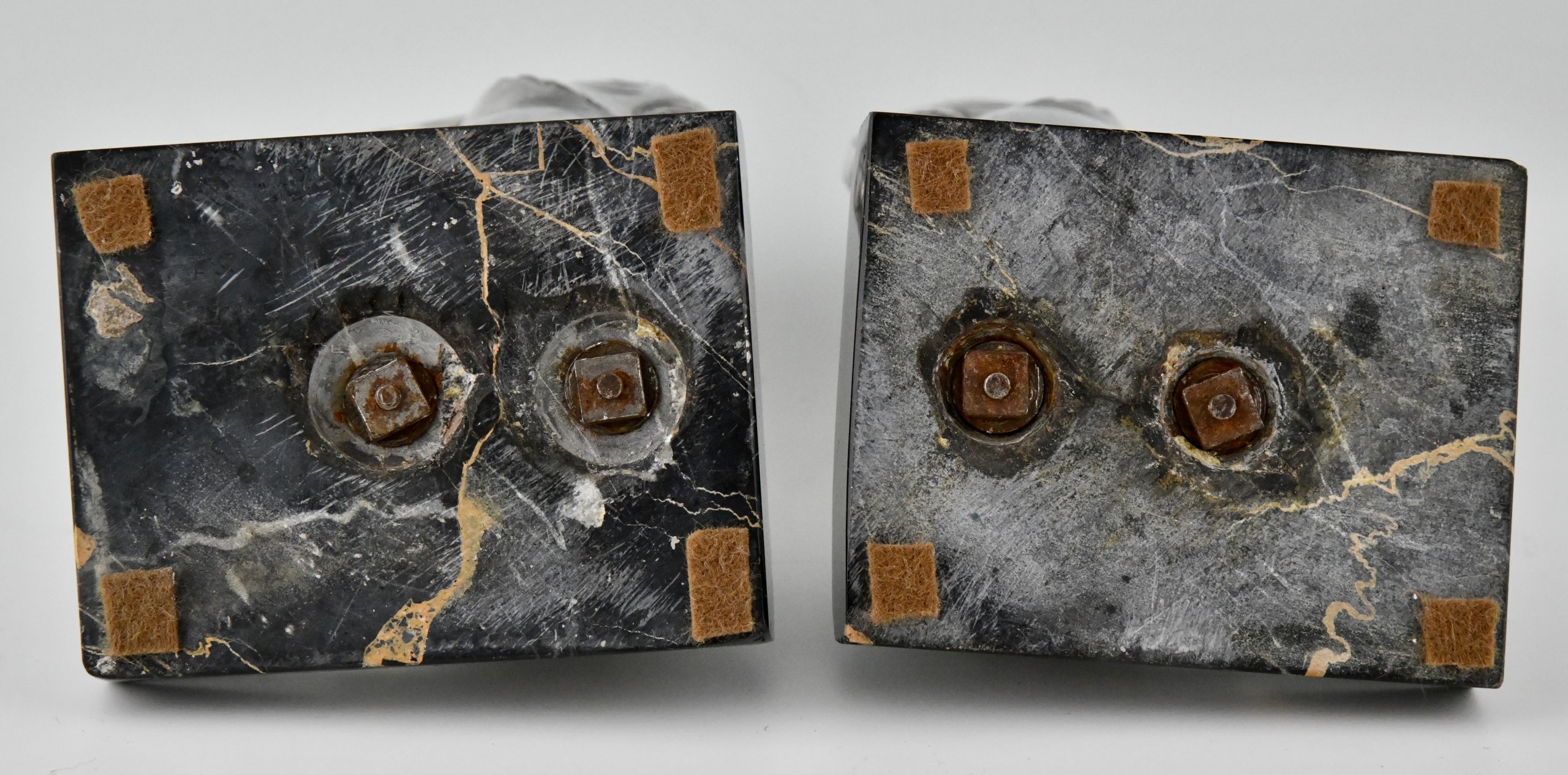 Art Deco papegaai boekensteunen Art Deco papegaai boekensteunen